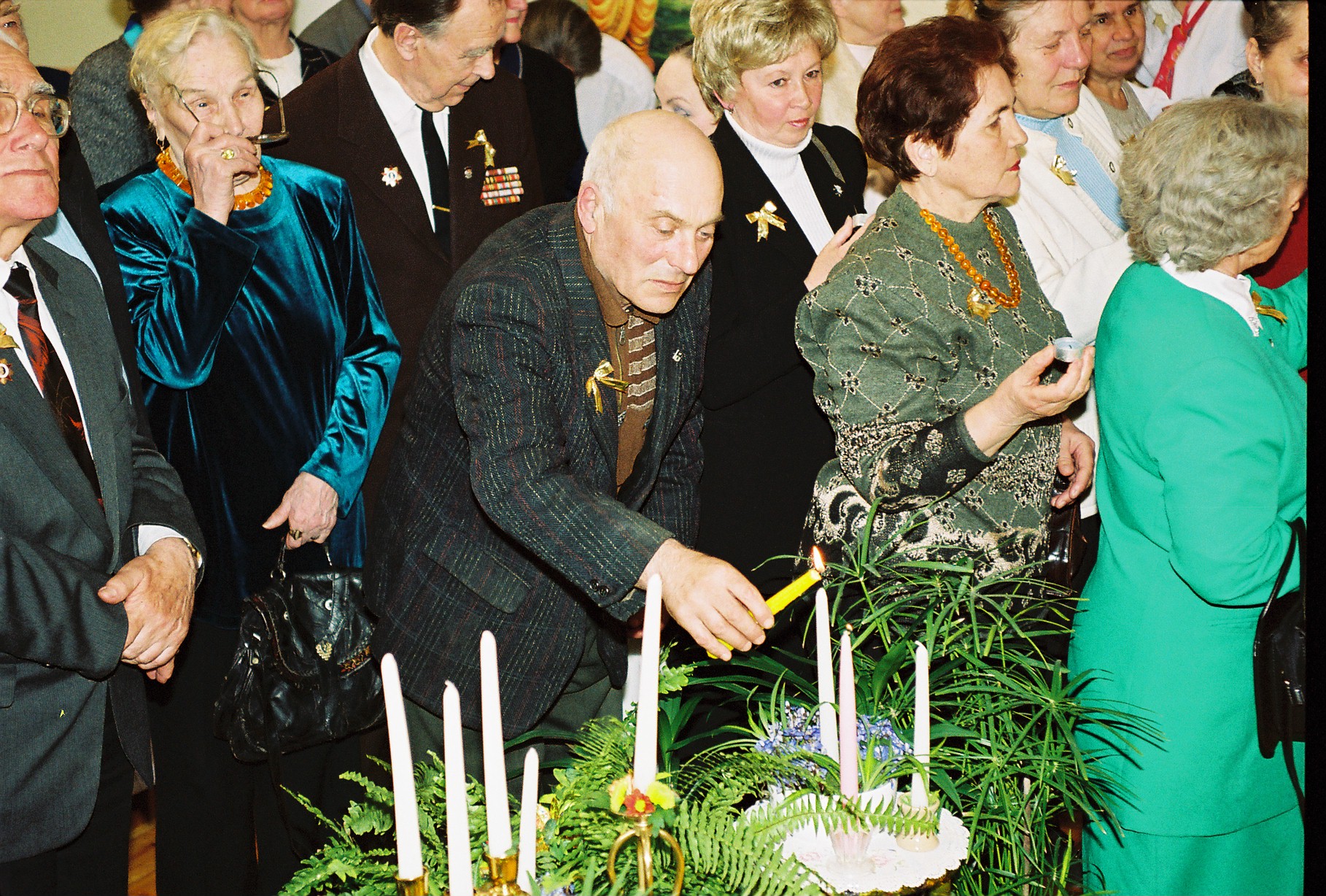 зажжение свечей надежды