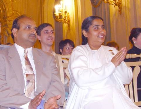 doctor Vidjay Kumar i Didi Santosh